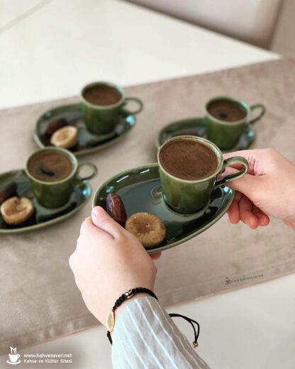 Türk kahvesi, Turkish coffee, kahve sunumu, kahve, coffee, Turkish coffee