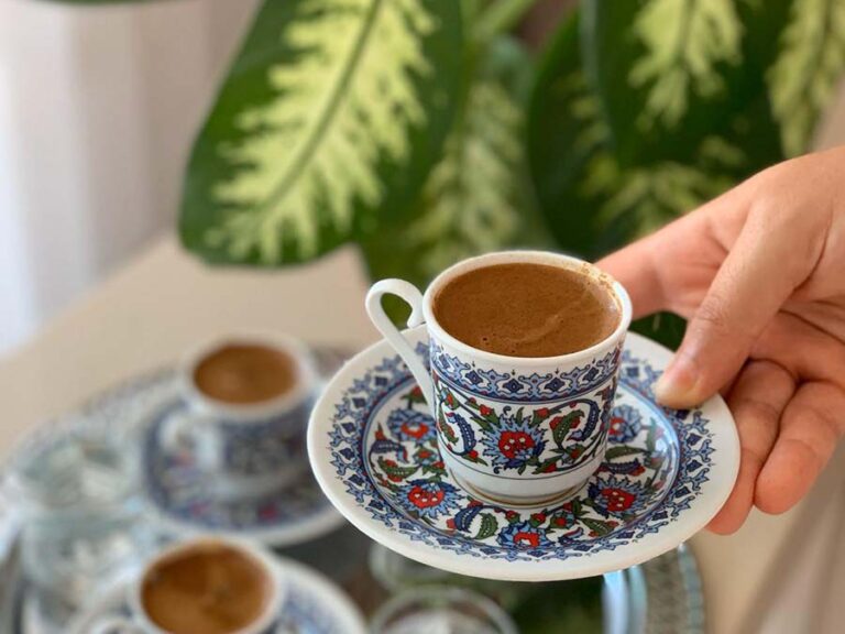 Türk kahvesi, Turkish coffee, kahve sunumu, kahve, coffee, Turkish coffee