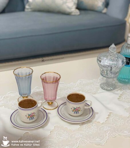 Türk kahvesi, Turkish coffee, kahve sunumu, kahve, coffee, Turkish coffee