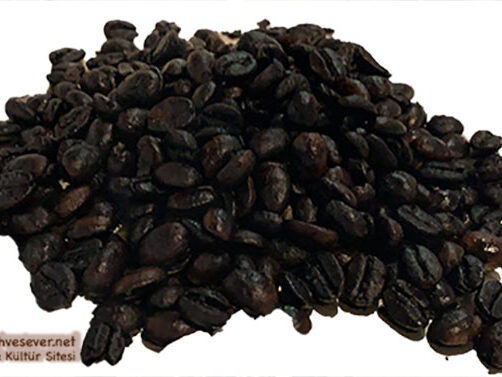 çok kavrulmuş kahve çekirdekleri